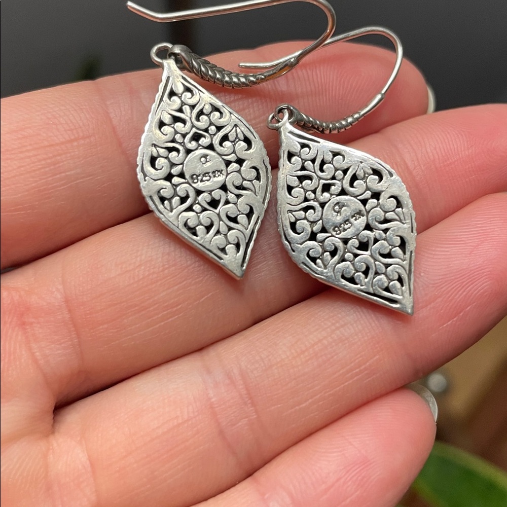 Samuel B sterling silver and 18k yellow gold marquis dangle earrings - Picture 2 of 3